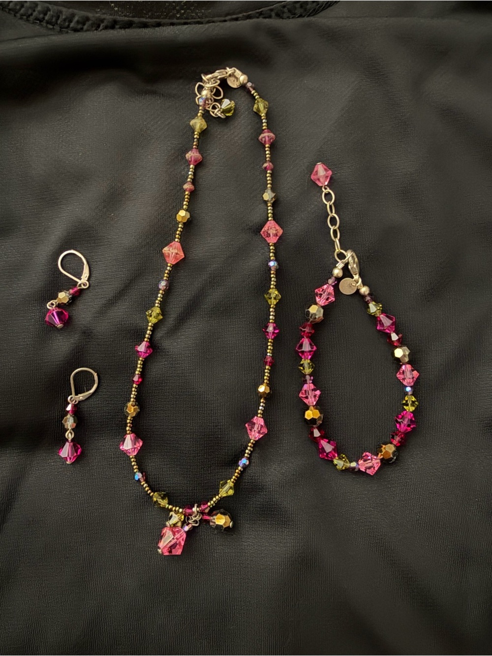 Pink and Olive Crystal Beaded Necklace, Bracelet & Earring nSet
